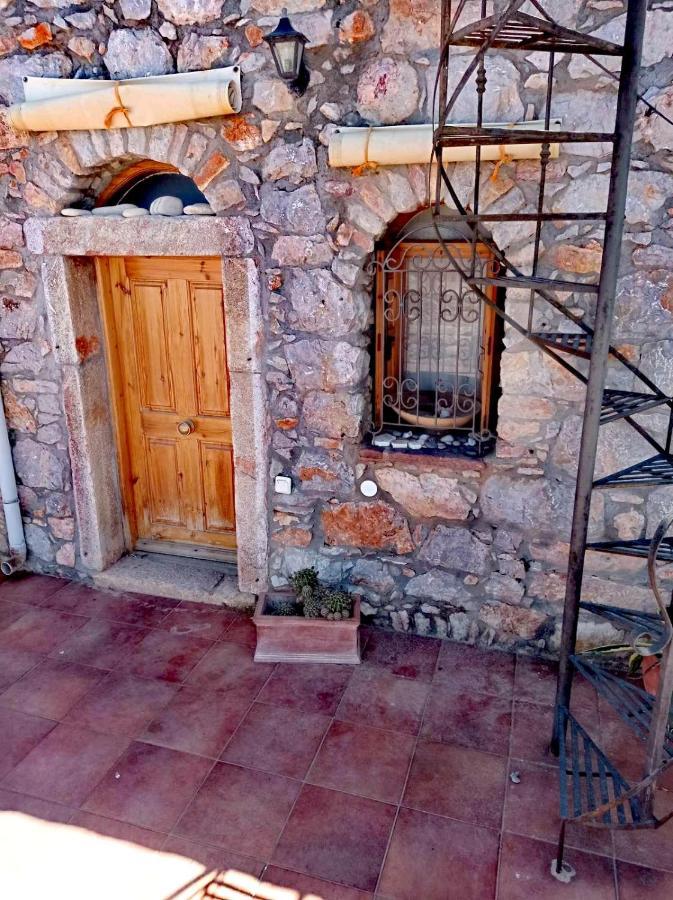 Traditional Stone House In Chios Chios Town Exterior photo