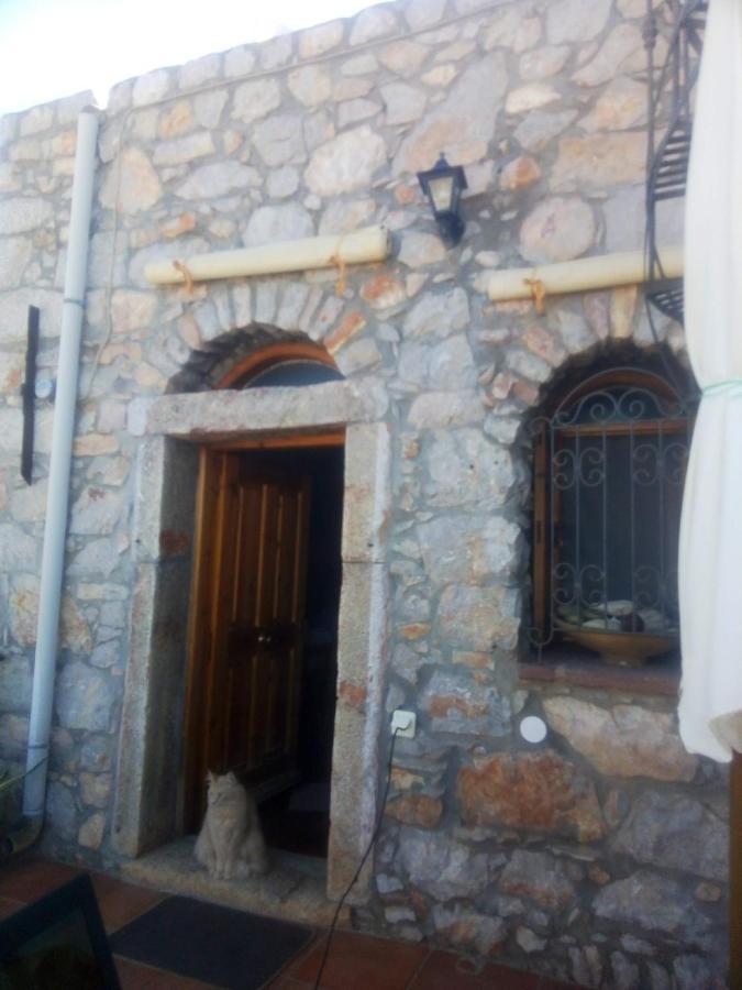 Traditional Stone House In Chios Chios Town Exterior photo