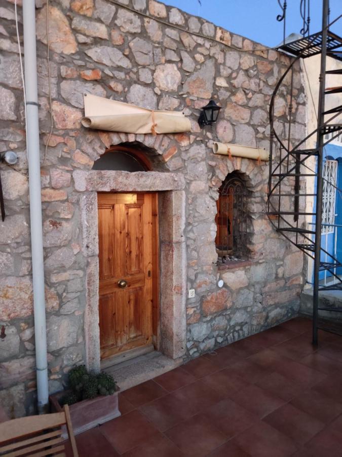 Traditional Stone House In Chios Chios Town Exterior photo